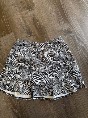 By Together Black and White Zebra-Print Skirt ideal swimsuit cover-up size S